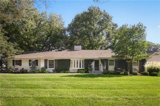 9331 Ensley Lane, Leawood, KS 66206