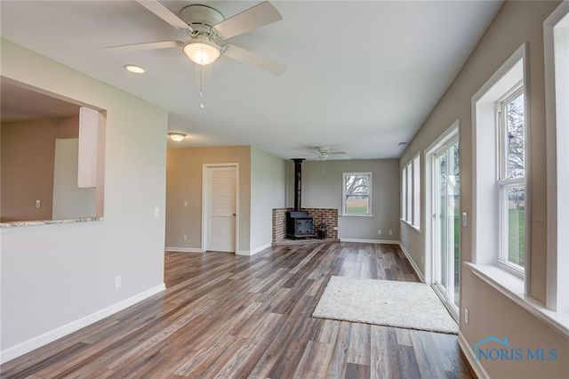 372 Township Road 236, Bloomdale, OH 44817