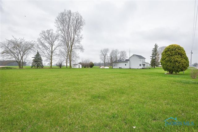 372 Township Road 236, Bloomdale, OH 44817