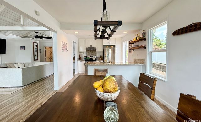 94-155 Hokulele Place, Mililani, HI 96789