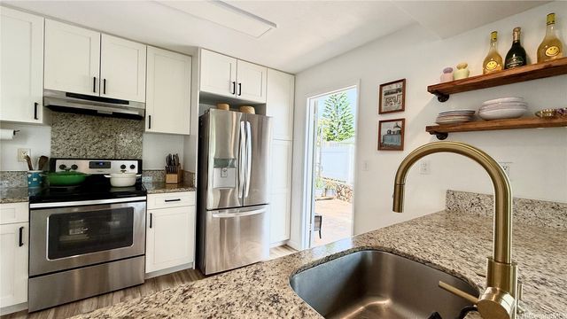 94-155 Hokulele Place, Mililani, HI 96789