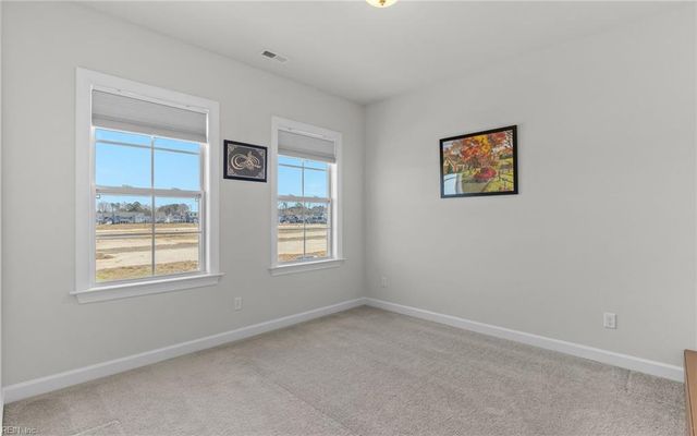 2216 Hampton Roads PW, Chesapeake, VA 23321