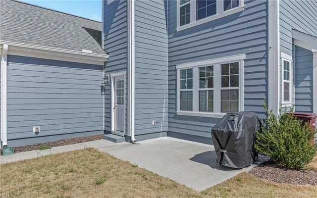 2216 Hampton Roads PW, Chesapeake, VA 23321