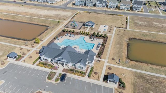 2216 Hampton Roads PW, Chesapeake, VA 23321