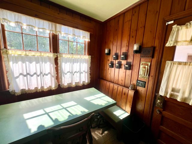 200 N Lemacks Street, Walterboro, SC 29488