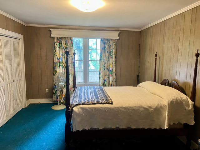 200 N Lemacks Street, Walterboro, SC 29488