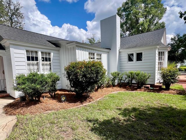 200 N Lemacks Street, Walterboro, SC 29488
