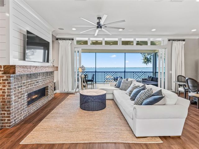 12943 SE SUNSET HARBOR ROAD, Weirsdale, FL 32195