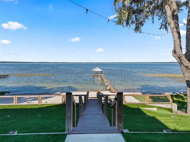12943 SE SUNSET HARBOR ROAD, Weirsdale, FL 32195