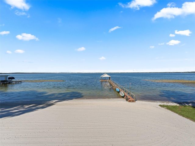 12943 SE SUNSET HARBOR ROAD, Weirsdale, FL 32195