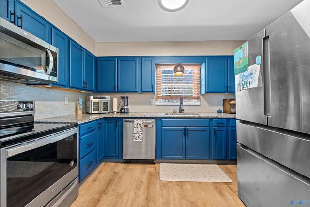 3141 Dug Hill Road, Huntsville, AL 35811