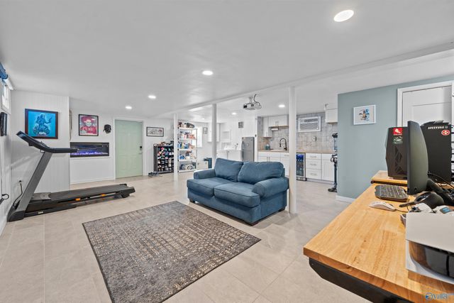 3141 Dug Hill Road, Huntsville, AL 35811