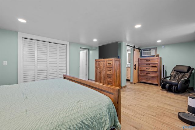 3141 Dug Hill Road, Huntsville, AL 35811