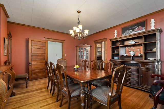 215 W Sparta St, Mcminnville, TN 37110