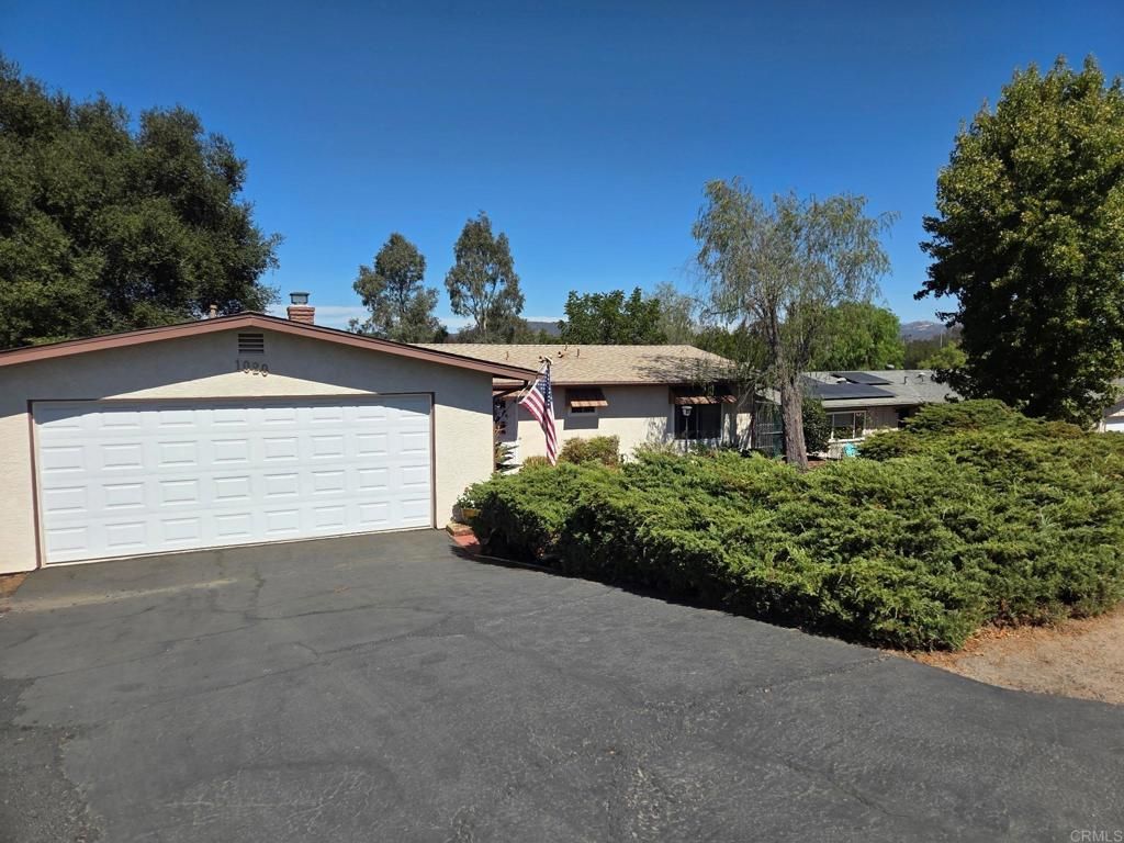 1020 LA SOLANA, Fallbrook, CA 92028 — photo 3