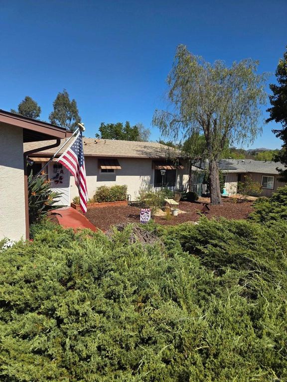 1020 LA SOLANA, Fallbrook, CA 92028 — photo 4