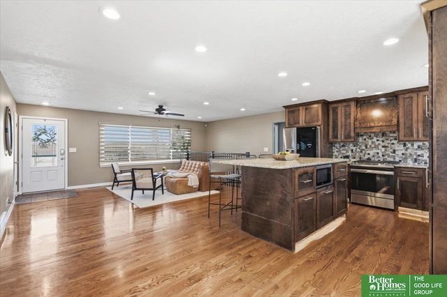 8517 Burt Street, Omaha, NE 68114