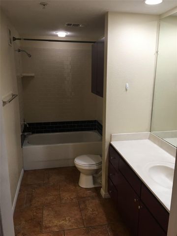 2505 San Gabriel ST 204, Austin, TX 78705