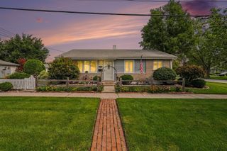 17156 Walter Street, Lansing, IL 60438