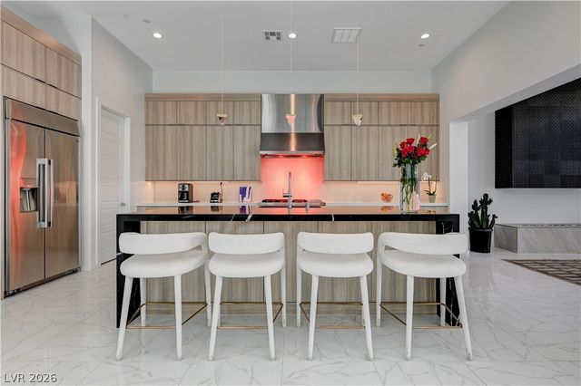 10752 Patina Hills Court, Las Vegas, NV 89135