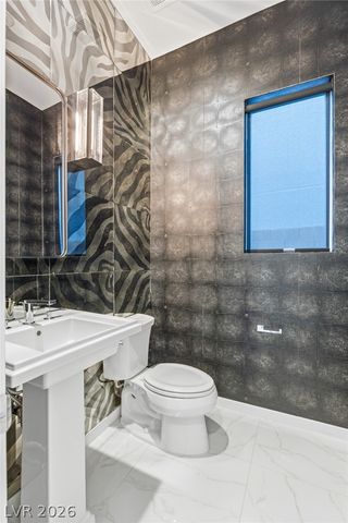 10752 Patina Hills Court, Las Vegas, NV 89135
