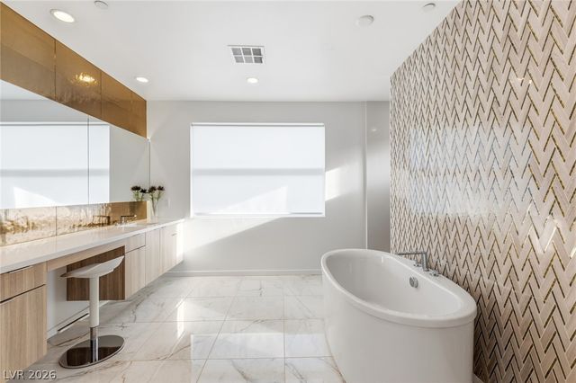10752 Patina Hills Court, Las Vegas, NV 89135