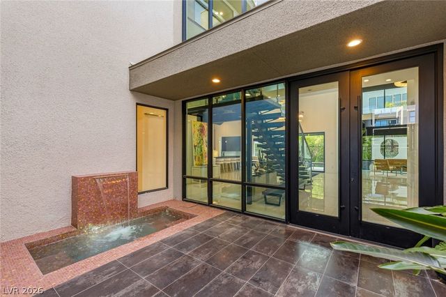 10752 Patina Hills Court, Las Vegas, NV 89135