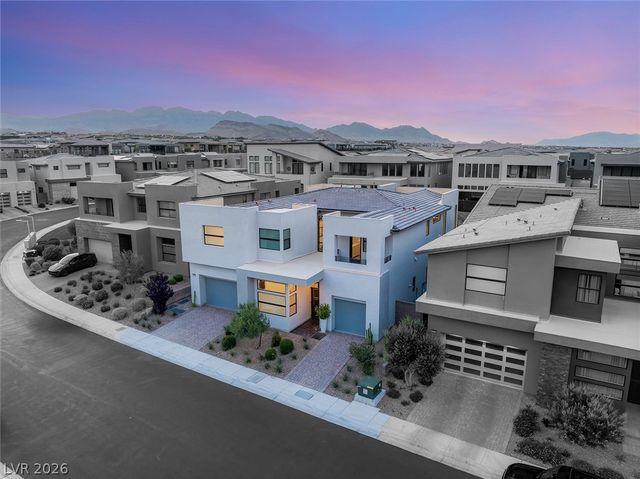 10752 Patina Hills Court, Las Vegas, NV 89135