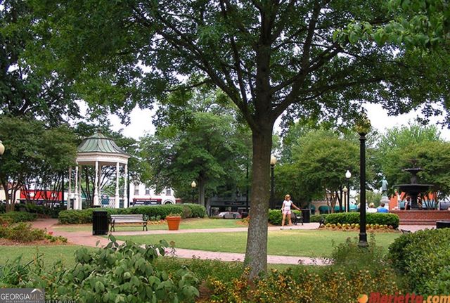 229 Victory Drive SE 227 & 229, Marietta, GA 30060