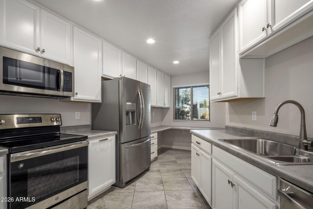 13618 N 108TH Drive, Sun City, AZ 85351