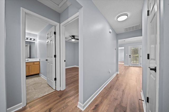 616 N Brown Beaver Court, Moore, SC 29369