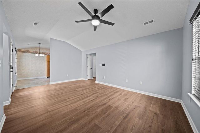 616 N Brown Beaver Court, Moore, SC 29369