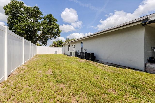 1861 CROWLEY CIRCLE E, Longwood, FL 32779