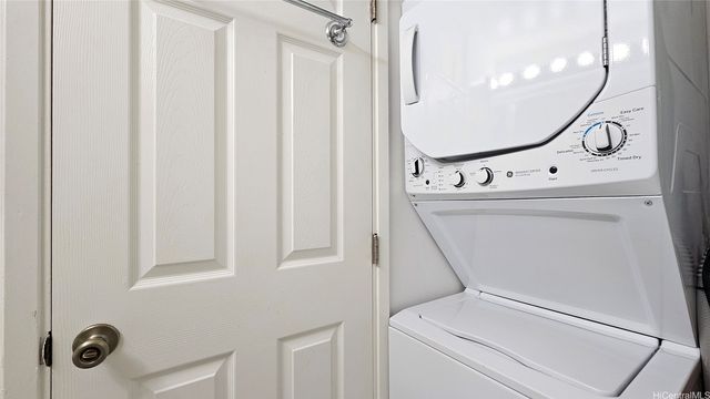 2100 Date Street 405, Honolulu, HI 96826