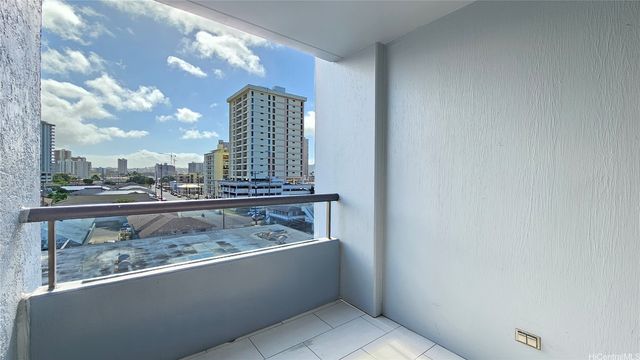 2100 Date Street 405, Honolulu, HI 96826