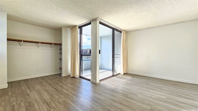 2100 Date Street 405, Honolulu, HI 96826