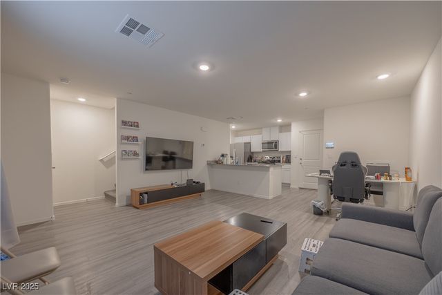 4841 Wine Ridge Avenue, Las Vegas, NV 89141