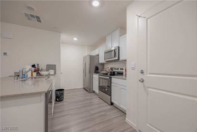 4841 Wine Ridge Avenue, Las Vegas, NV 89141