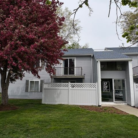 57 Village Brook 5, Natick, MA 01760