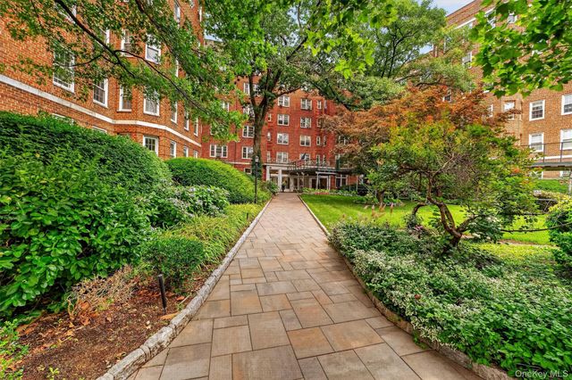 949 Palmer Road 5K, Bronxville, NY 10708