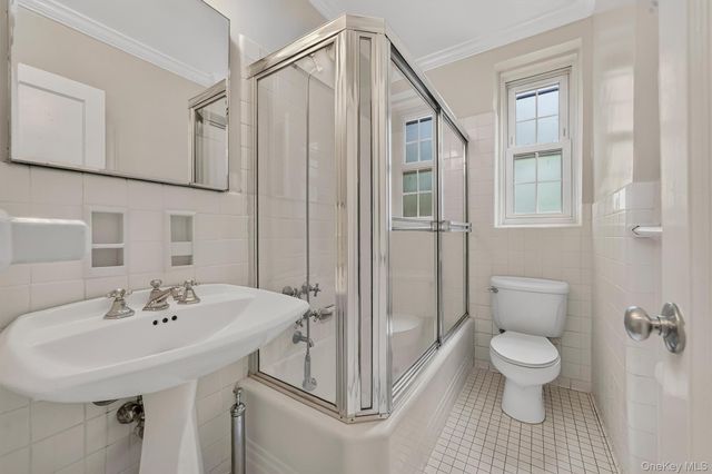 949 Palmer Road 5K, Bronxville, NY 10708