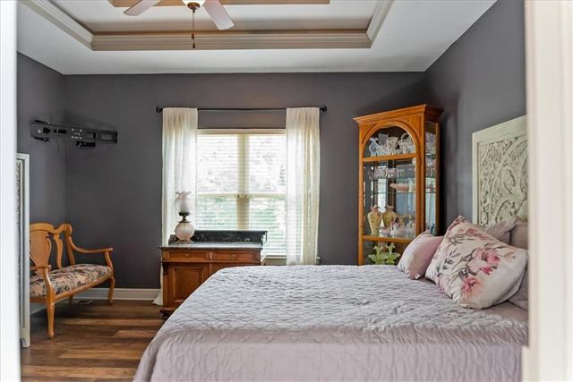 2000 NE 197th Court, Smithville, MO 64089