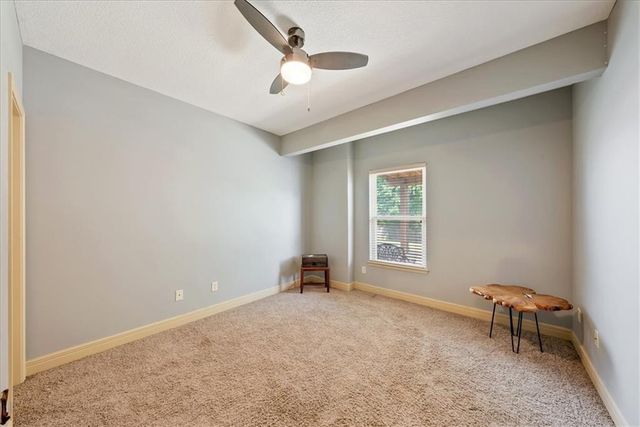 2000 NE 197th Court, Smithville, MO 64089