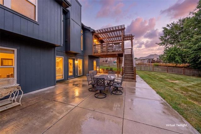 2000 NE 197th Court, Smithville, MO 64089