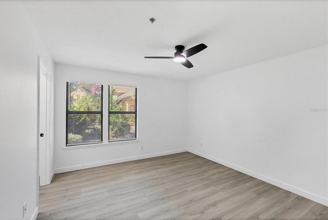 4008 CROCKERS LAKE BOULEVARD 11, Sarasota, FL 34238