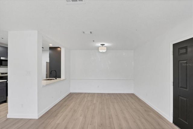 4008 CROCKERS LAKE BOULEVARD 11, Sarasota, FL 34238