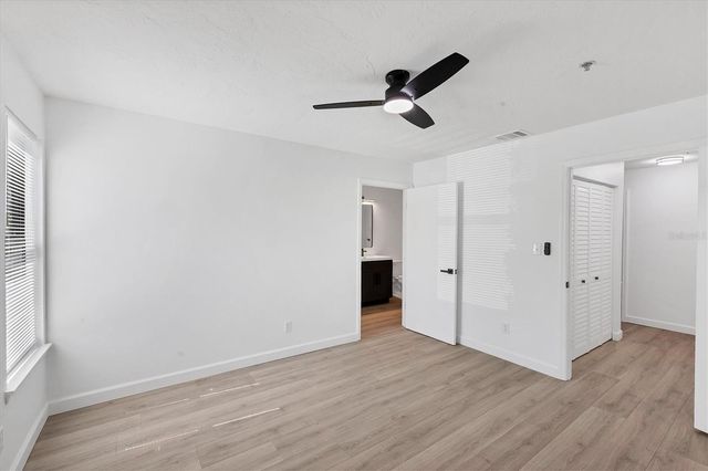 4008 CROCKERS LAKE BOULEVARD 11, Sarasota, FL 34238