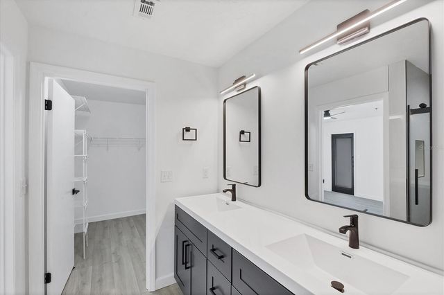 4008 CROCKERS LAKE BOULEVARD 11, Sarasota, FL 34238