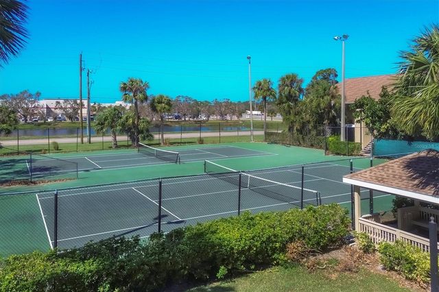 4008 CROCKERS LAKE BOULEVARD 11, Sarasota, FL 34238