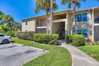 4008 CROCKERS LAKE BOULEVARD 11, Sarasota, FL 34238